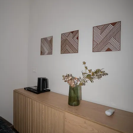 No 23- Free Parking Lägenhet