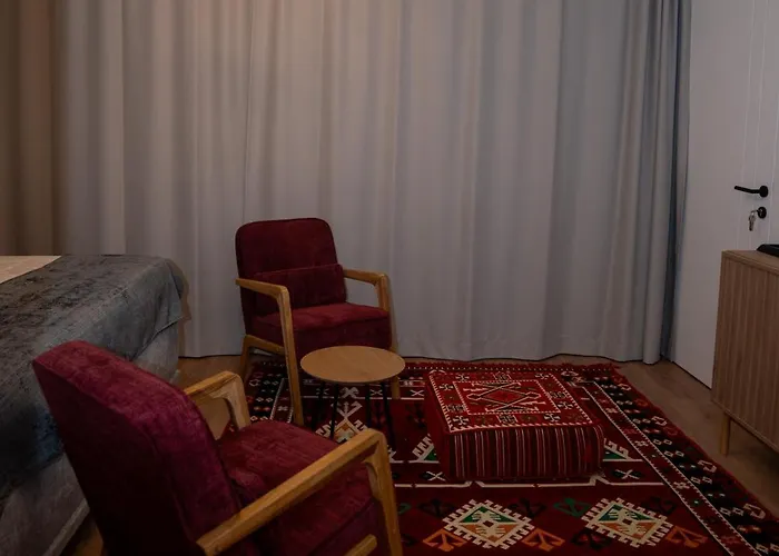 No 23- Free Parking *